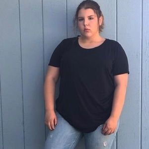 Meet your Posher, Kendra